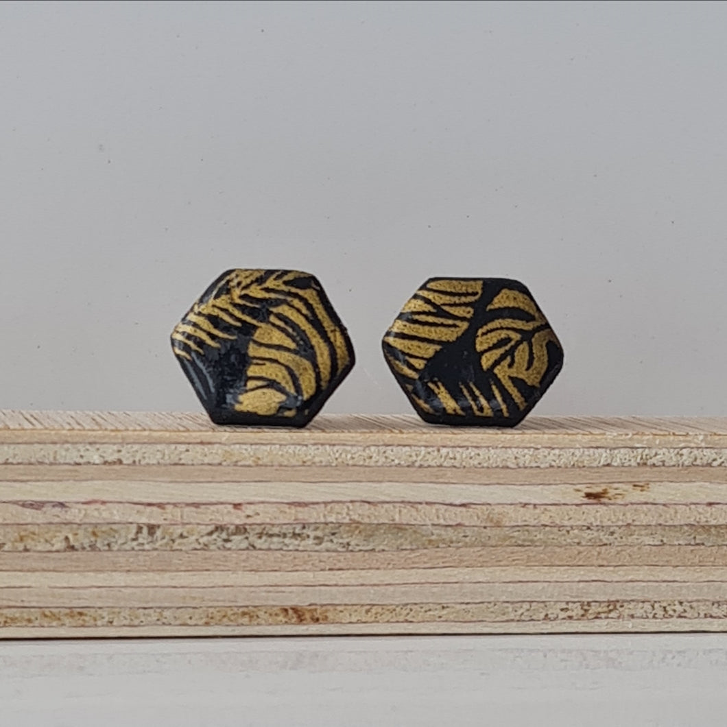 Black Tropical Hexagonal Stud